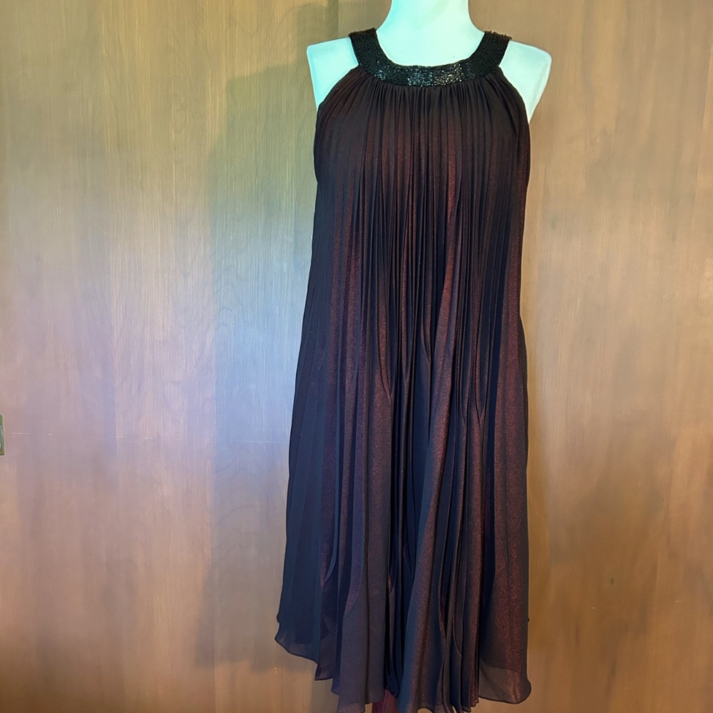 Mac Duggal Elegant Black Pleated Dress